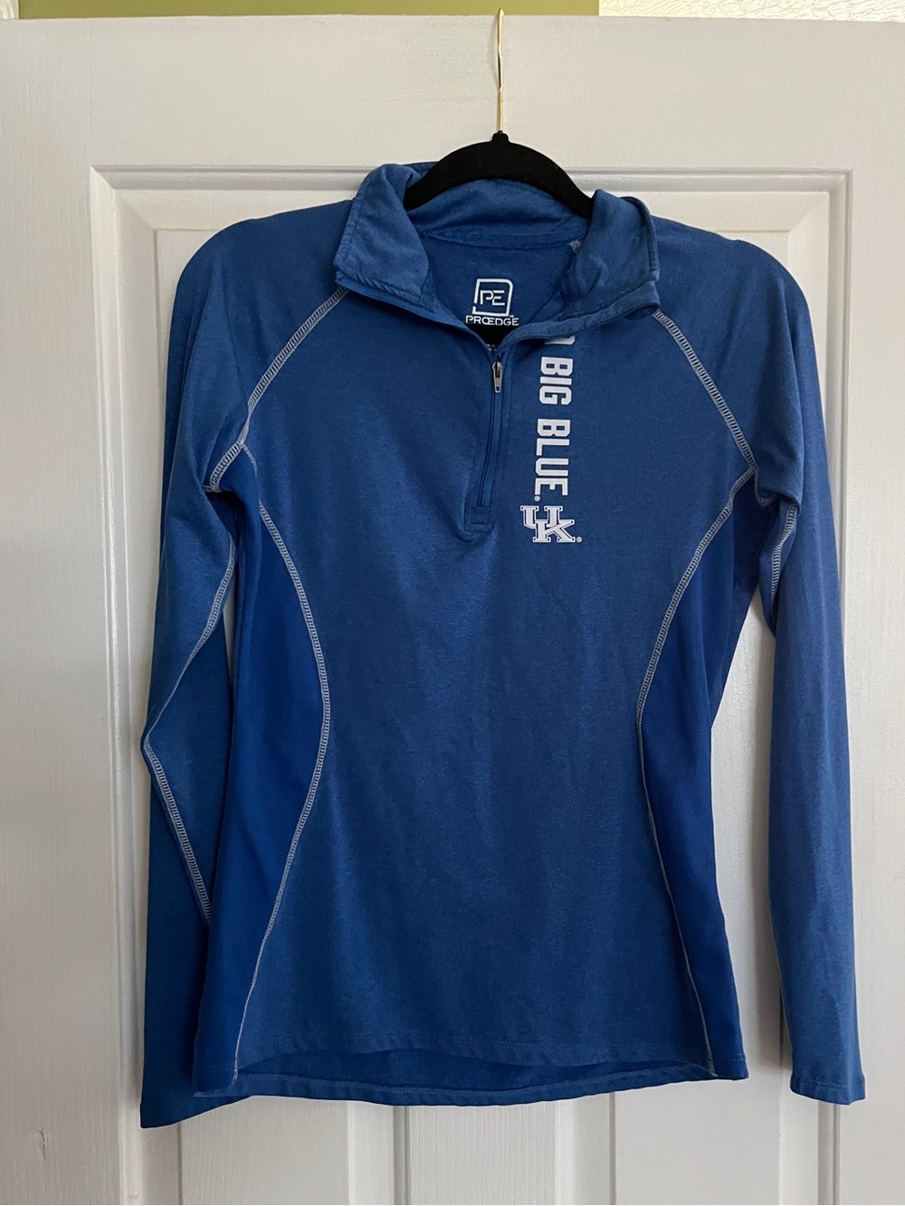 Pro Edge Blue university of Kentucky Logo Pullover size small